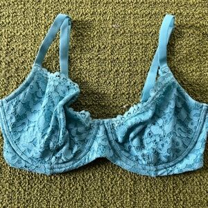 Body by Victoria Lace Baby Blue Convertible Underwire Bra 34DD